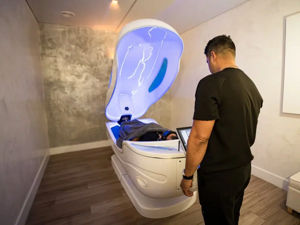 Theta therapy for Miami addiction treatment at Casa Privee. Calibrated electrical impulse therapy is FDA-approved for treating mental illnesses and disorders.