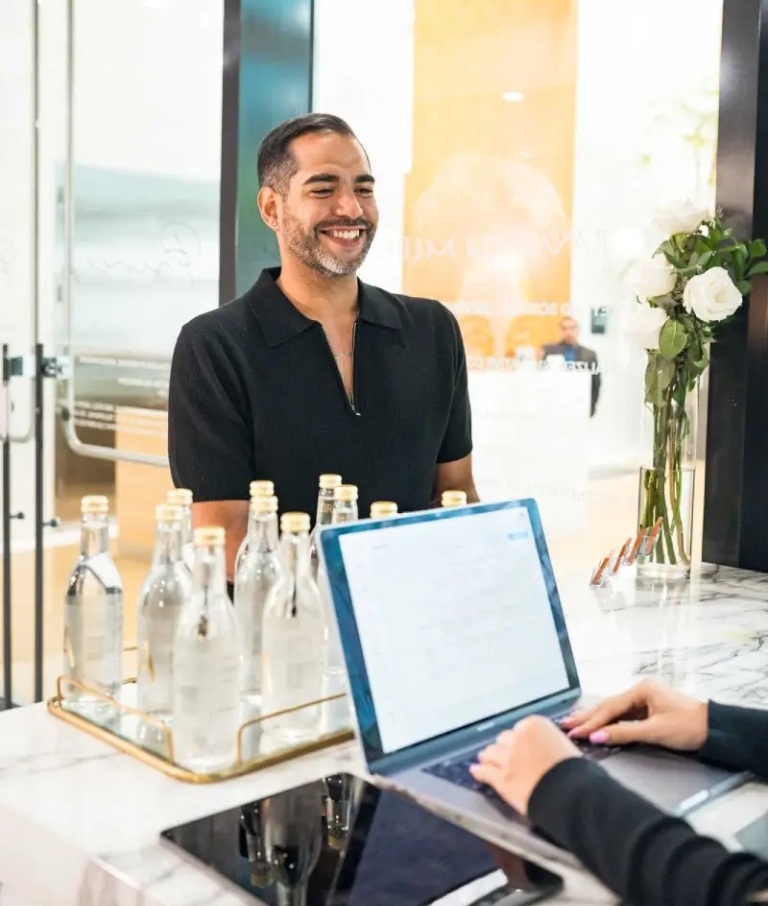 Booking a PRP Facial in Miami at Casa Privee, the best clinic for PRP facial injections Miami has to offer.